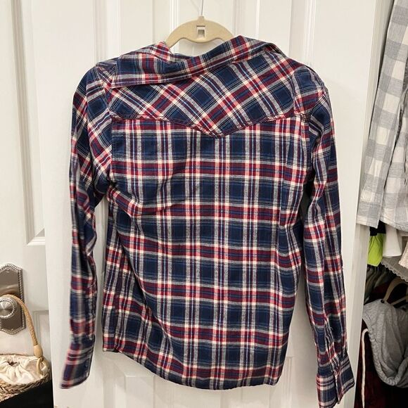 Womens blue red flannel button down - Picture 3 of 3